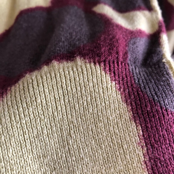 VERA WANG SIMPLY VERA GEOMETRIC DESIGN SWEATER - Picture 14 of 16